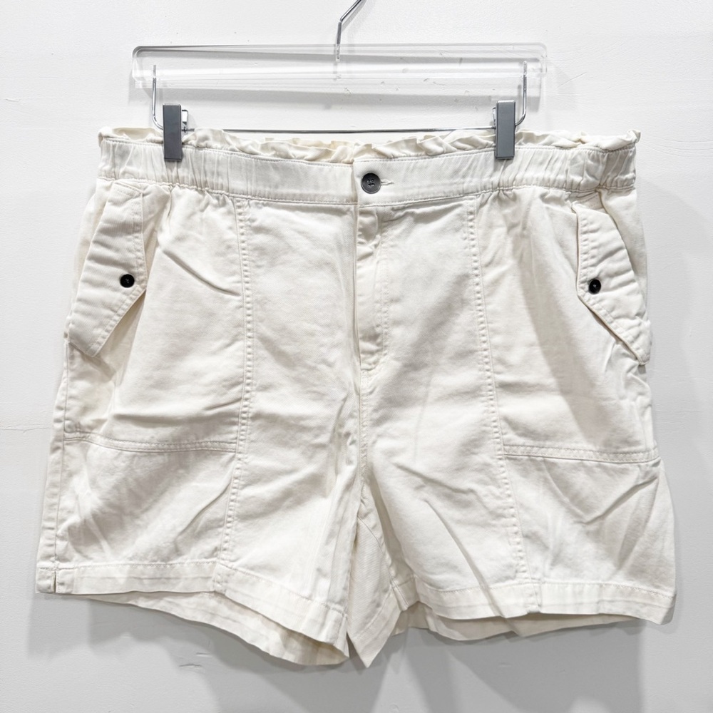 Old Navy Soft Utility Lattice Top Shorts in Cream XL